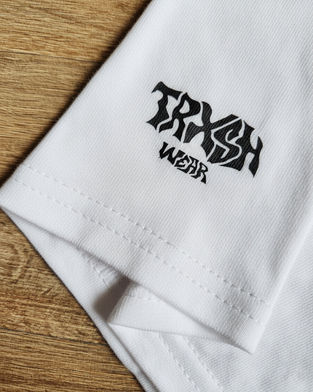 MEOW | Classic T-Shirt 