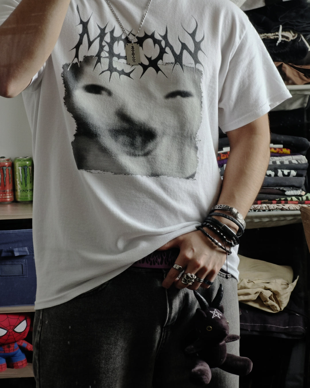MEOW | Classic T-Shirt 